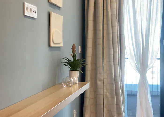 в 48 в сграда мона *